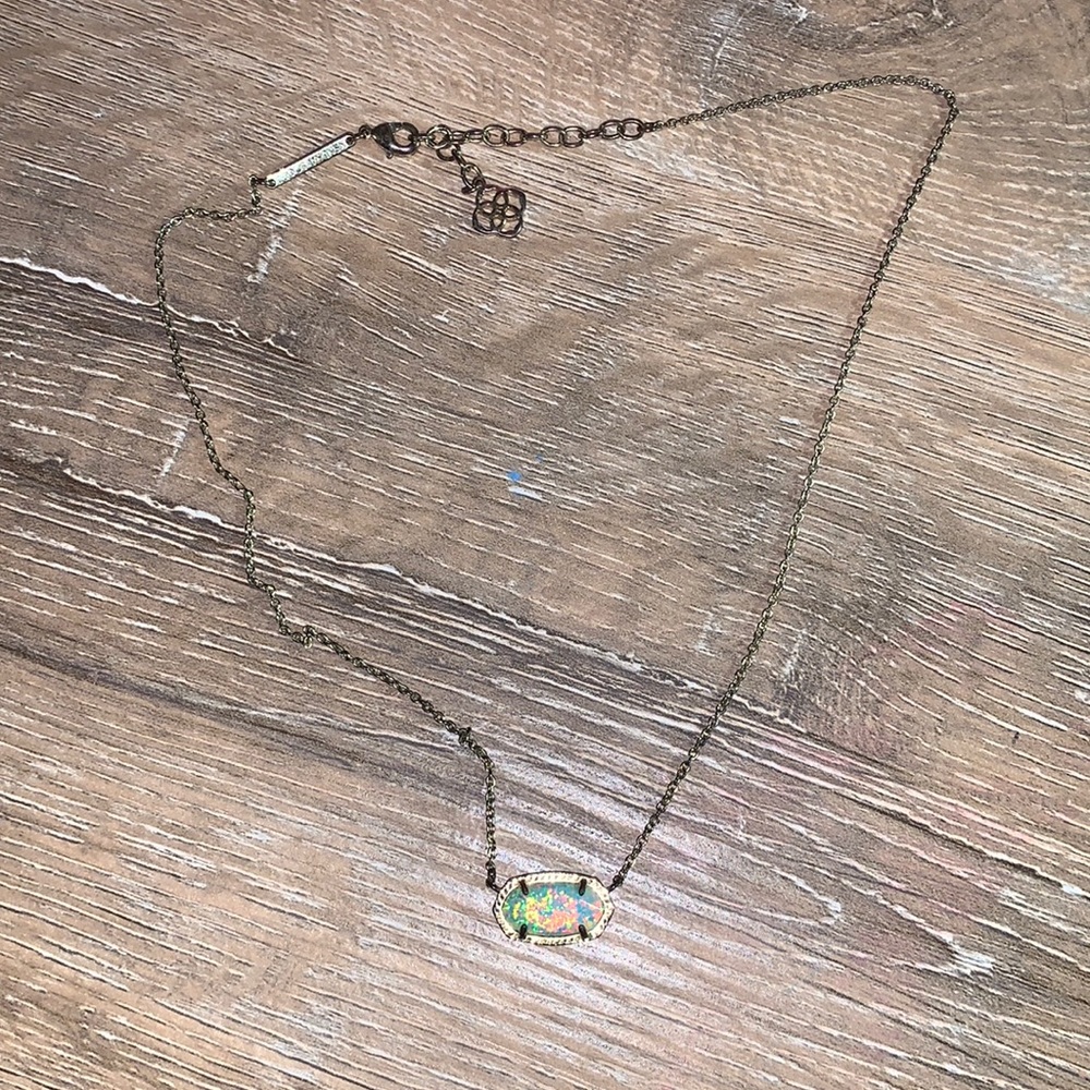 Kendra Scott Elisa necklace